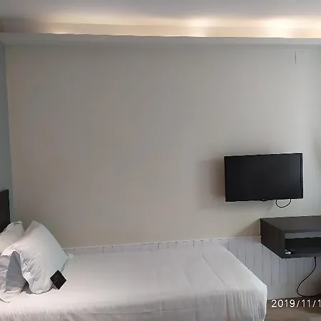 H Boutique La Caleta Bay 게스트하우스 3*