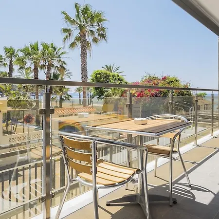 Guest house H Boutique La Caleta Bay