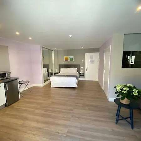 H Boutique La Caleta Bay Pensionat 3*